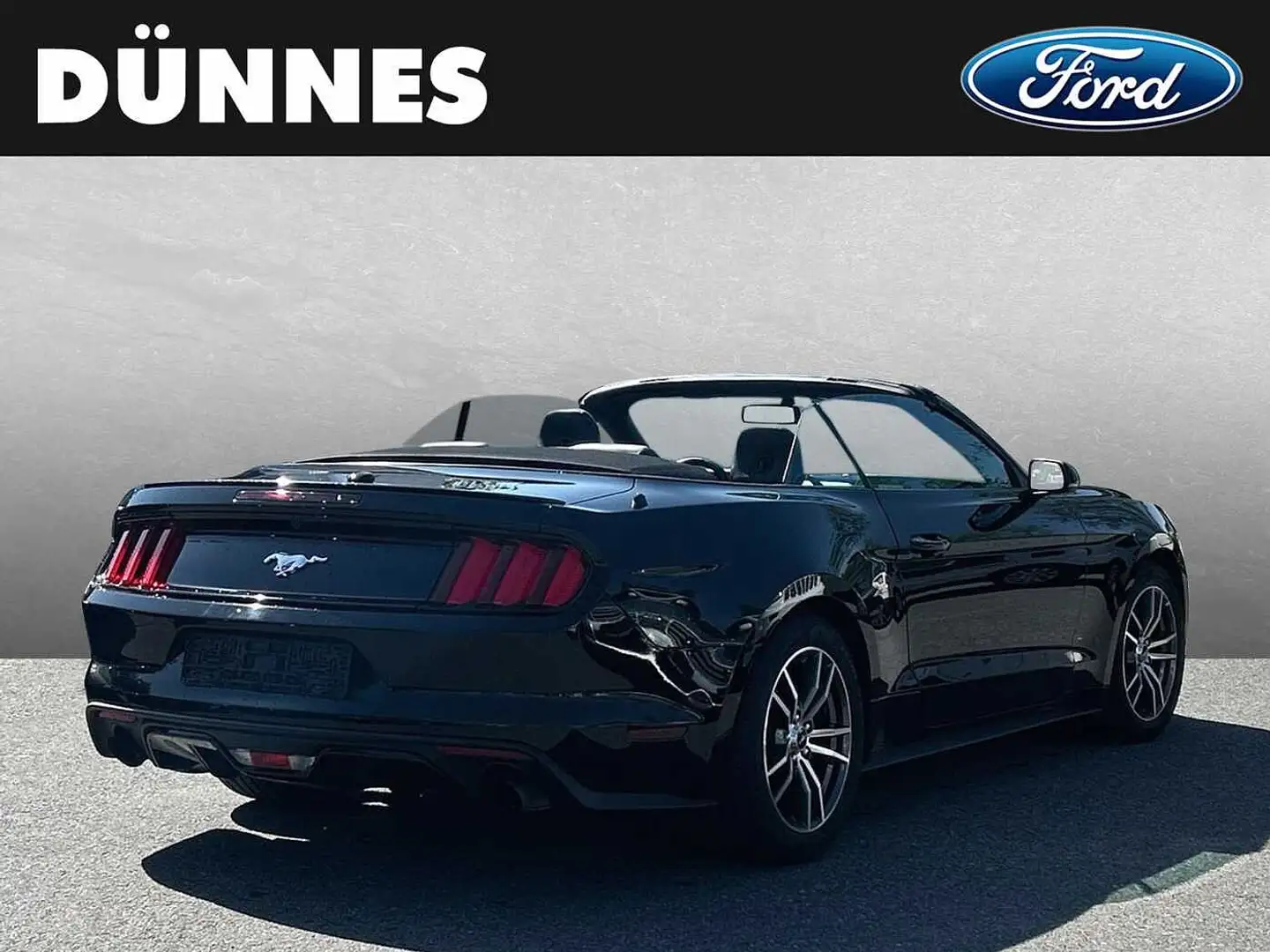 Ford Mustang 2.3 EcoBoost Convertible Schwarz - 2