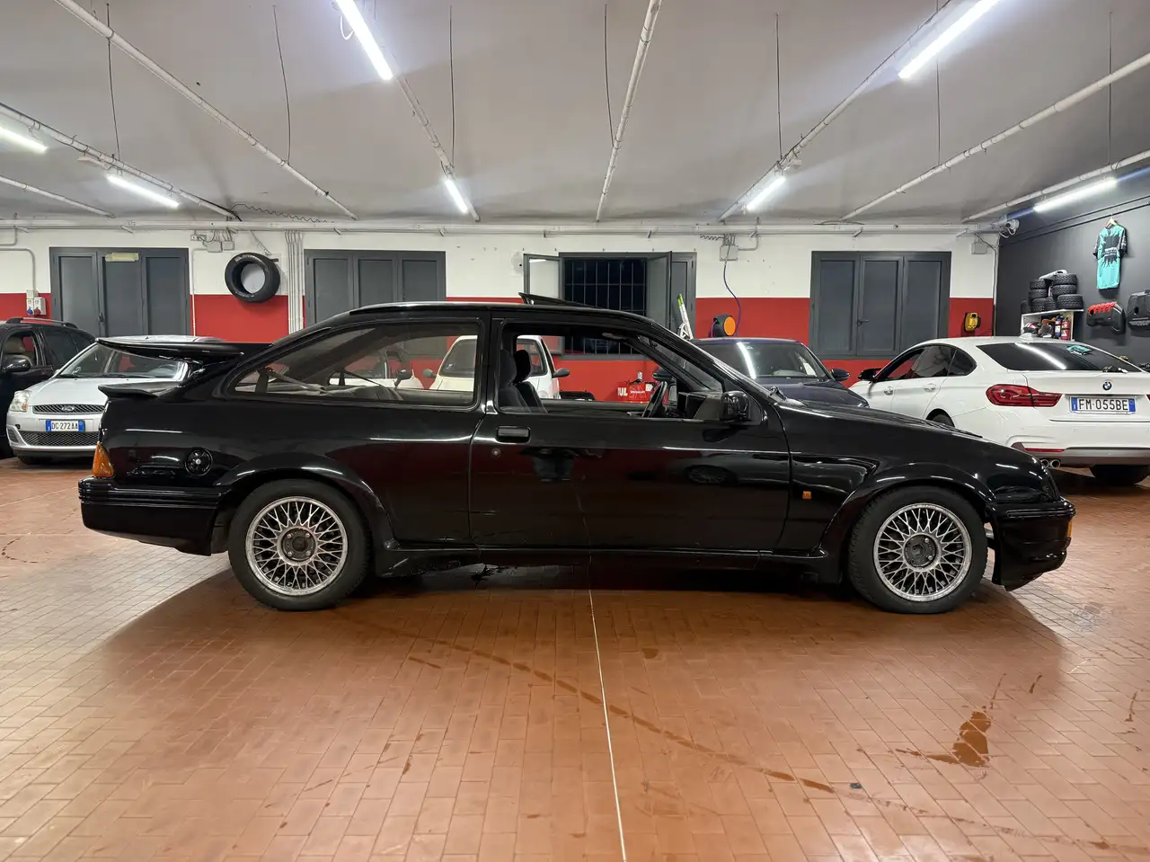 Ford Sierra 3p 2.0 RS Cosworth, foto 9
