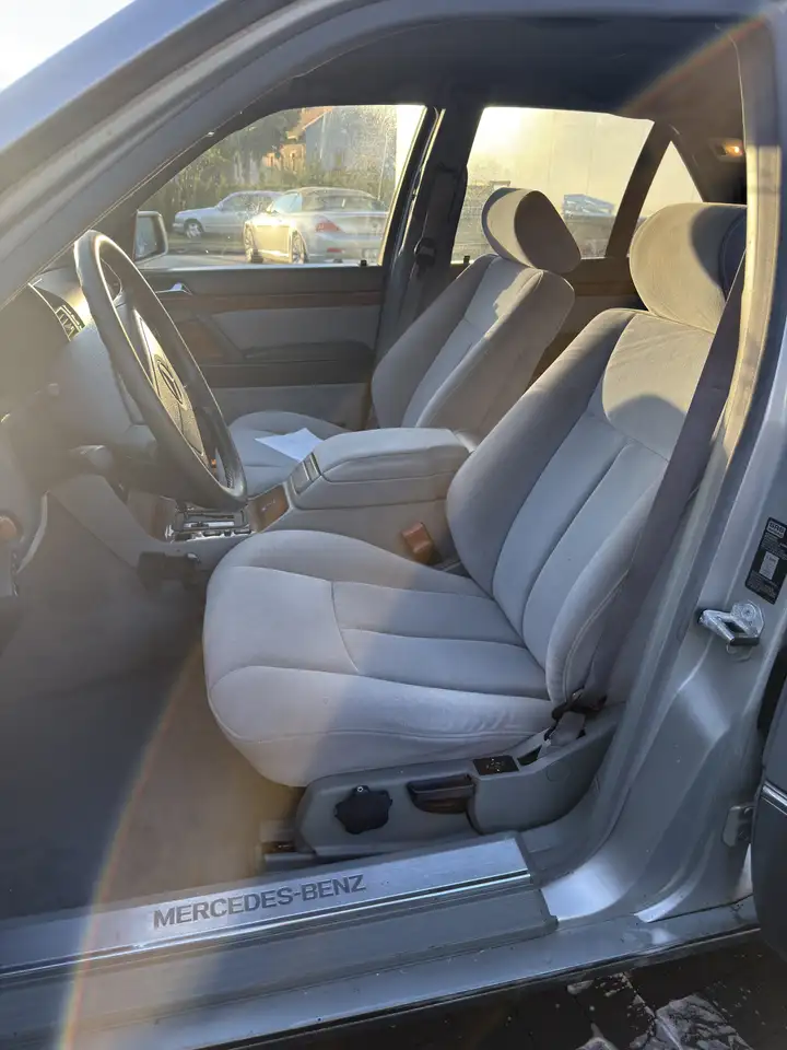 Mercedes-Benz S 420 SE, foto 11