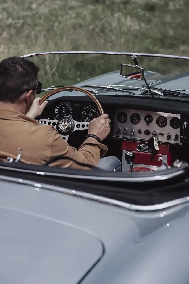 Jaguar E-Type S1 Flat Floor Outside Bonnet Lock, foto 5