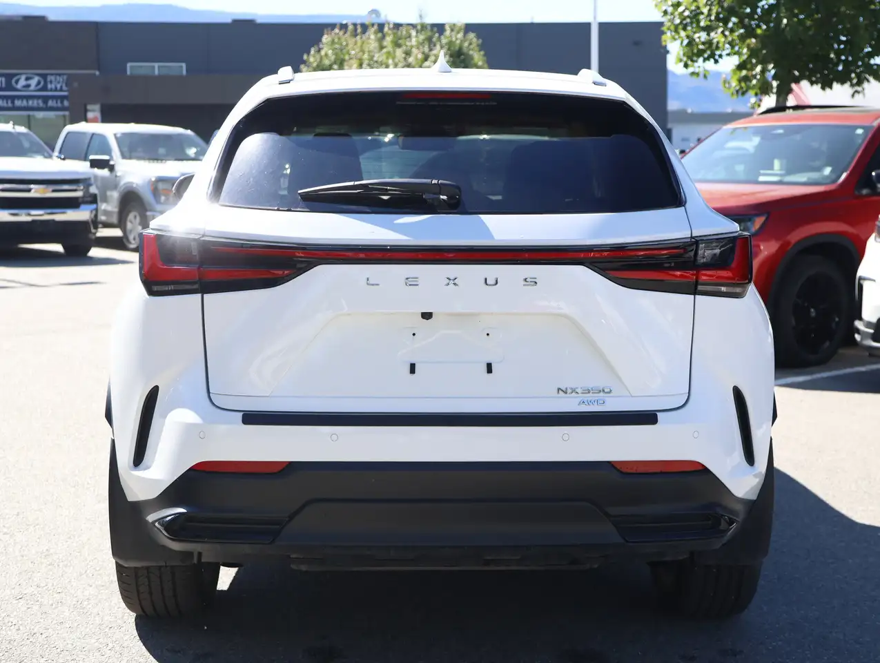 Lexus NX снимка Lexus NX