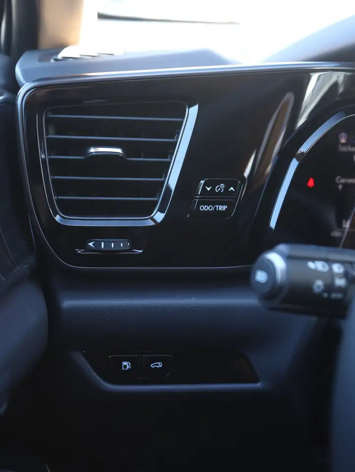Lexus NX снимка Lexus NX