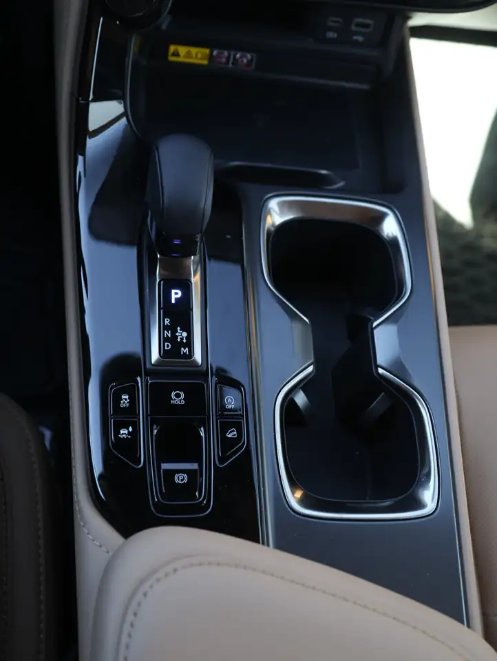 Lexus NX снимка Lexus NX
