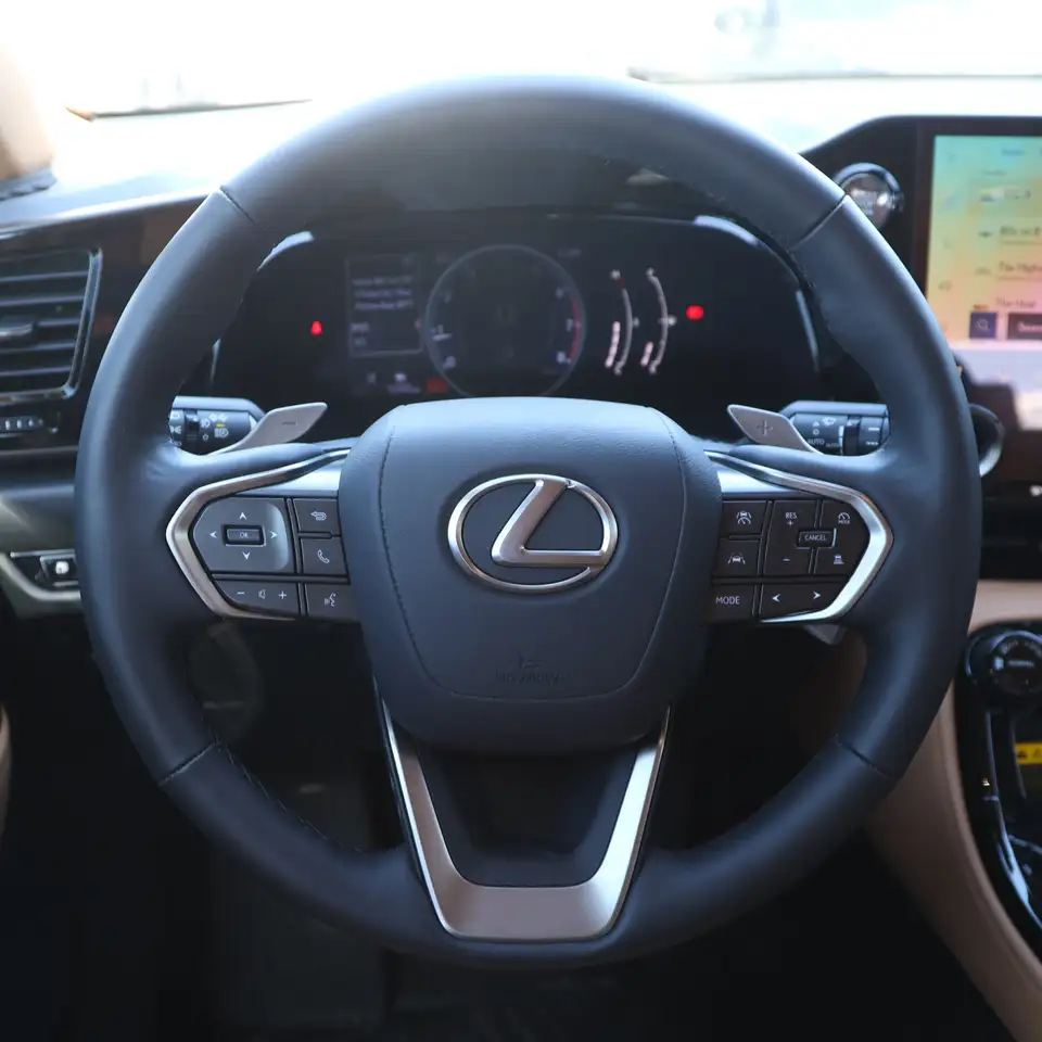Lexus NX снимка Lexus NX