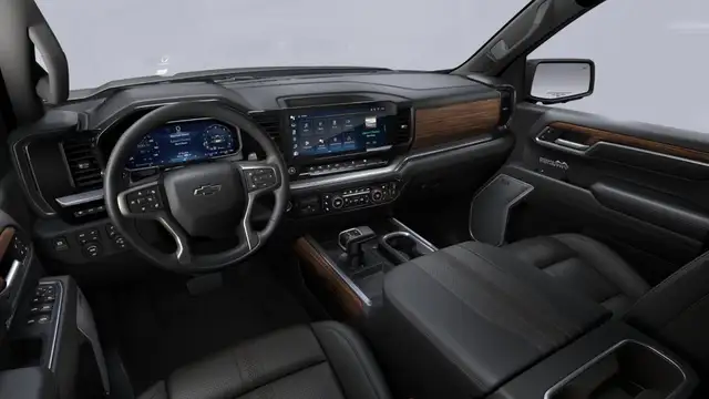Chevrolet Silverado view 5