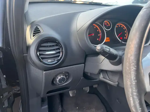 Opel Corsa view 15