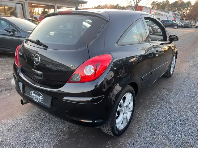 Opel Corsa view 4