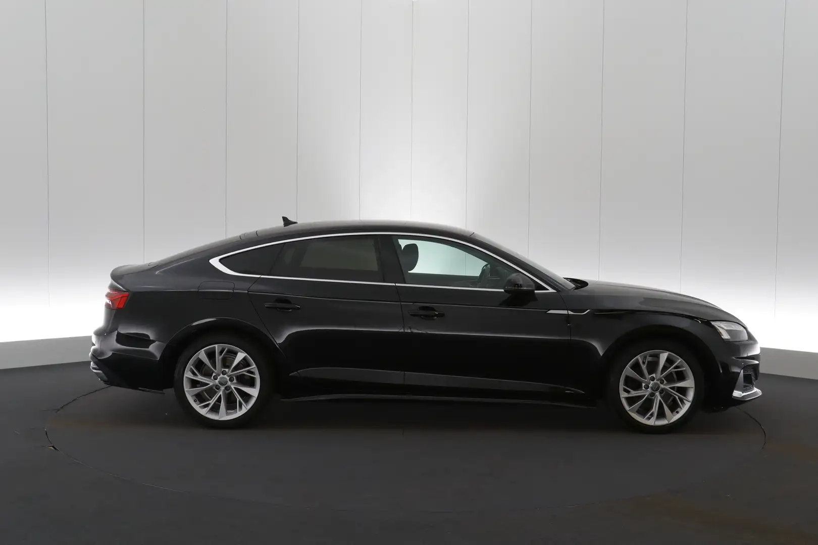 Audi A5 Sportback 35 TDi Business+ Ed. Advanced S-Tronic L Noir - 2