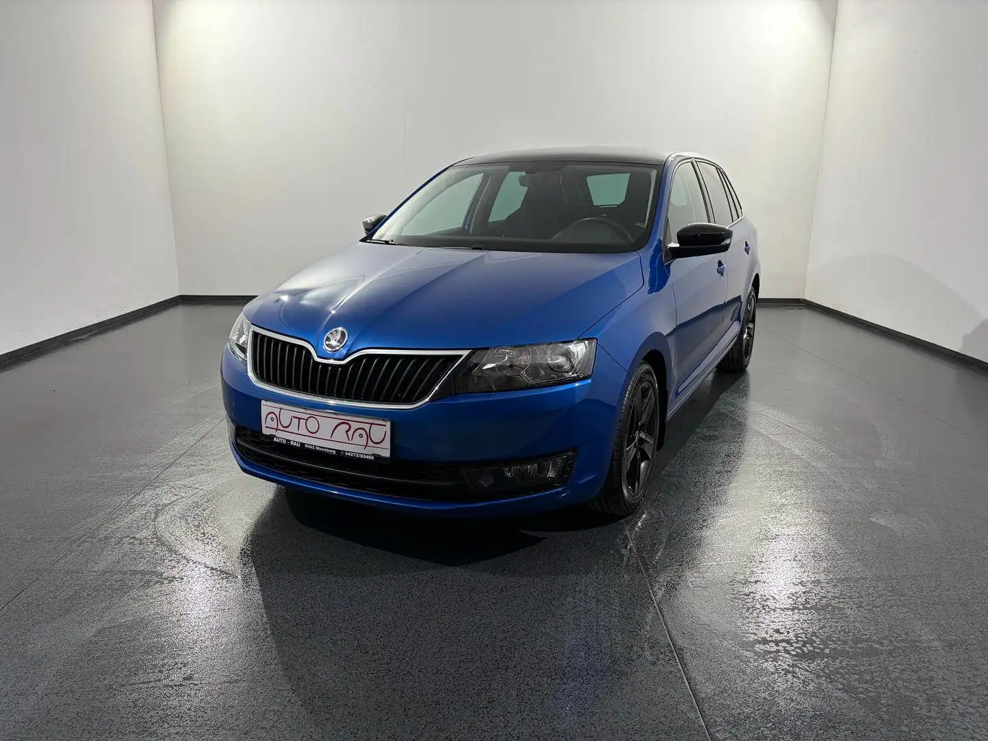 Skoda Rapid/Spaceback 1.2 TSI Sport *APP*PANO*XENON*SHZ* Blau - 2