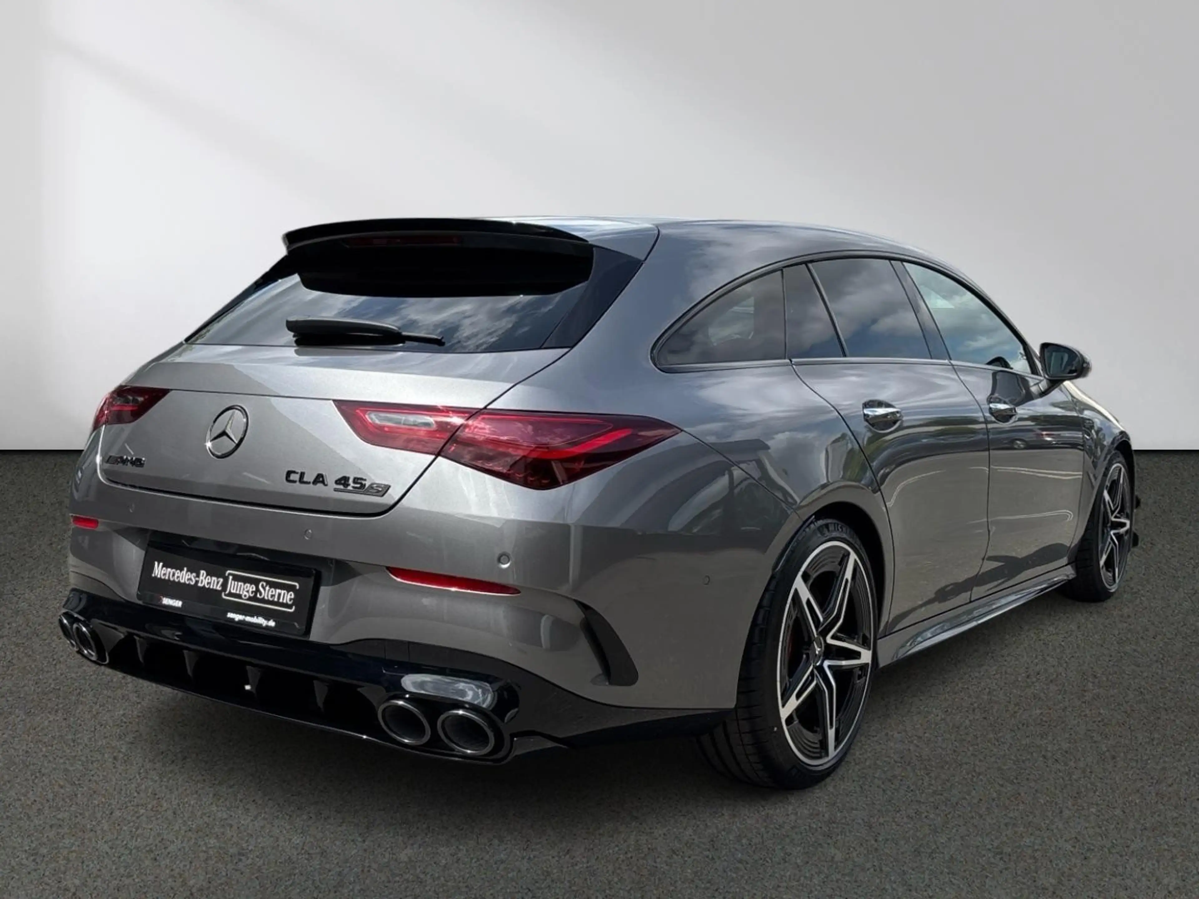 Mercedes-Benz CLA 45 AMG CLA 45 S AMG 4M+ SB Premium+ Night Aero DriversP — photo 3