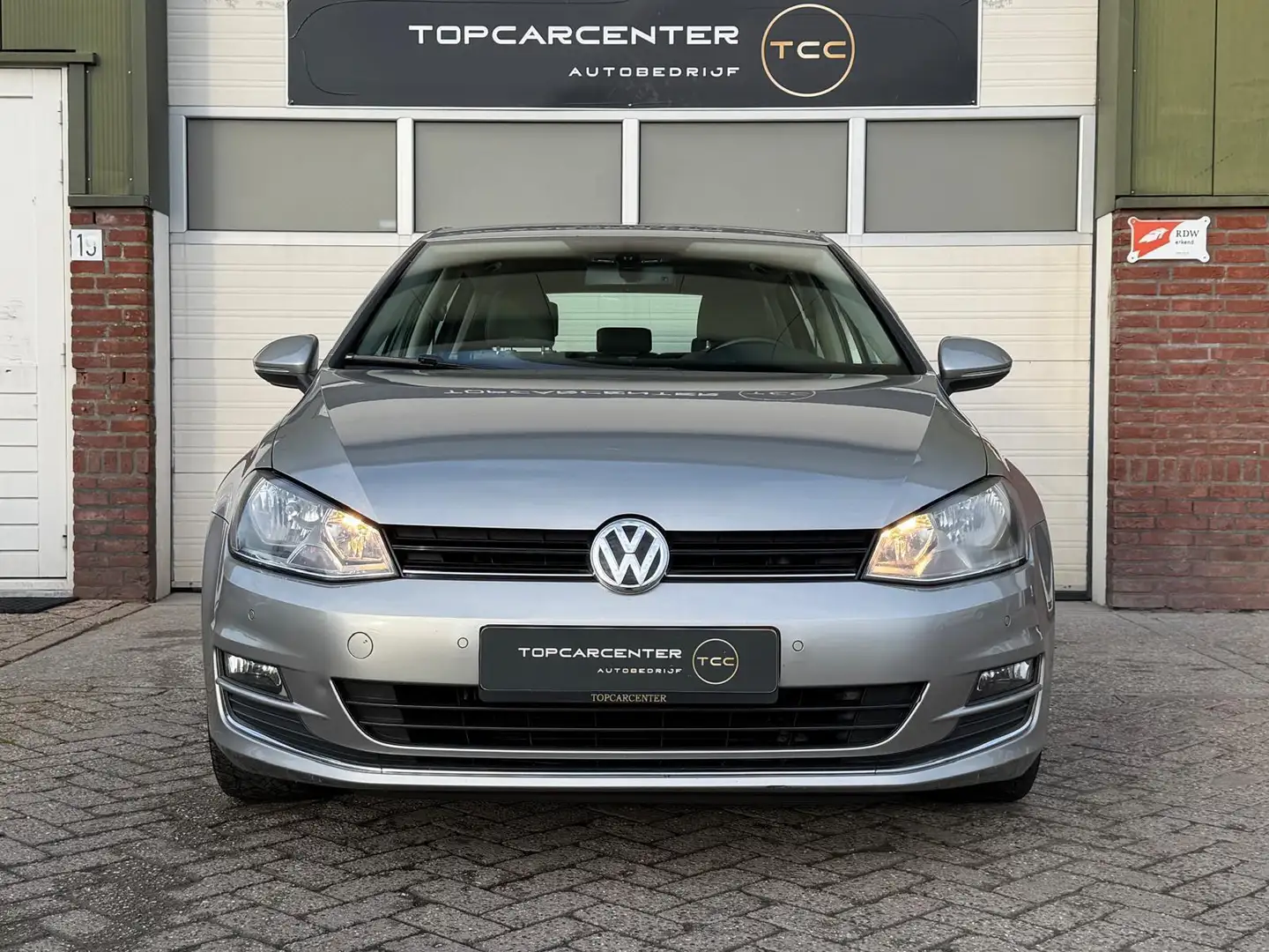 Volkswagen Golf 1.4 TSI Highline/AIRCO/PARKS/NAVI/APK/NAP Szürke - 2