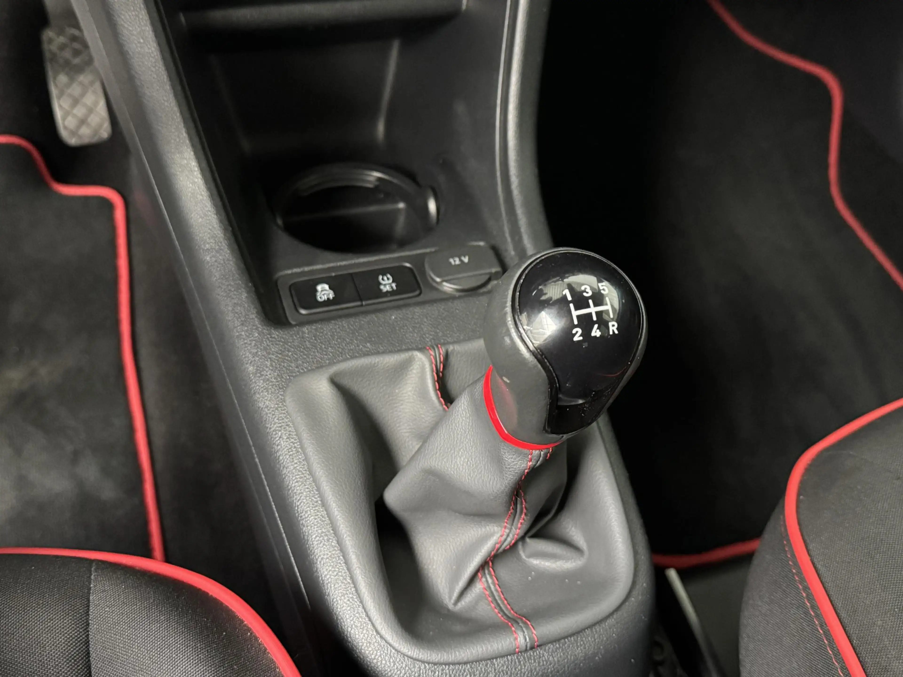 SEAT Mii 1.0 FR | Beats-Audio | Bluetooth | Airco | Lichtme — photo 19