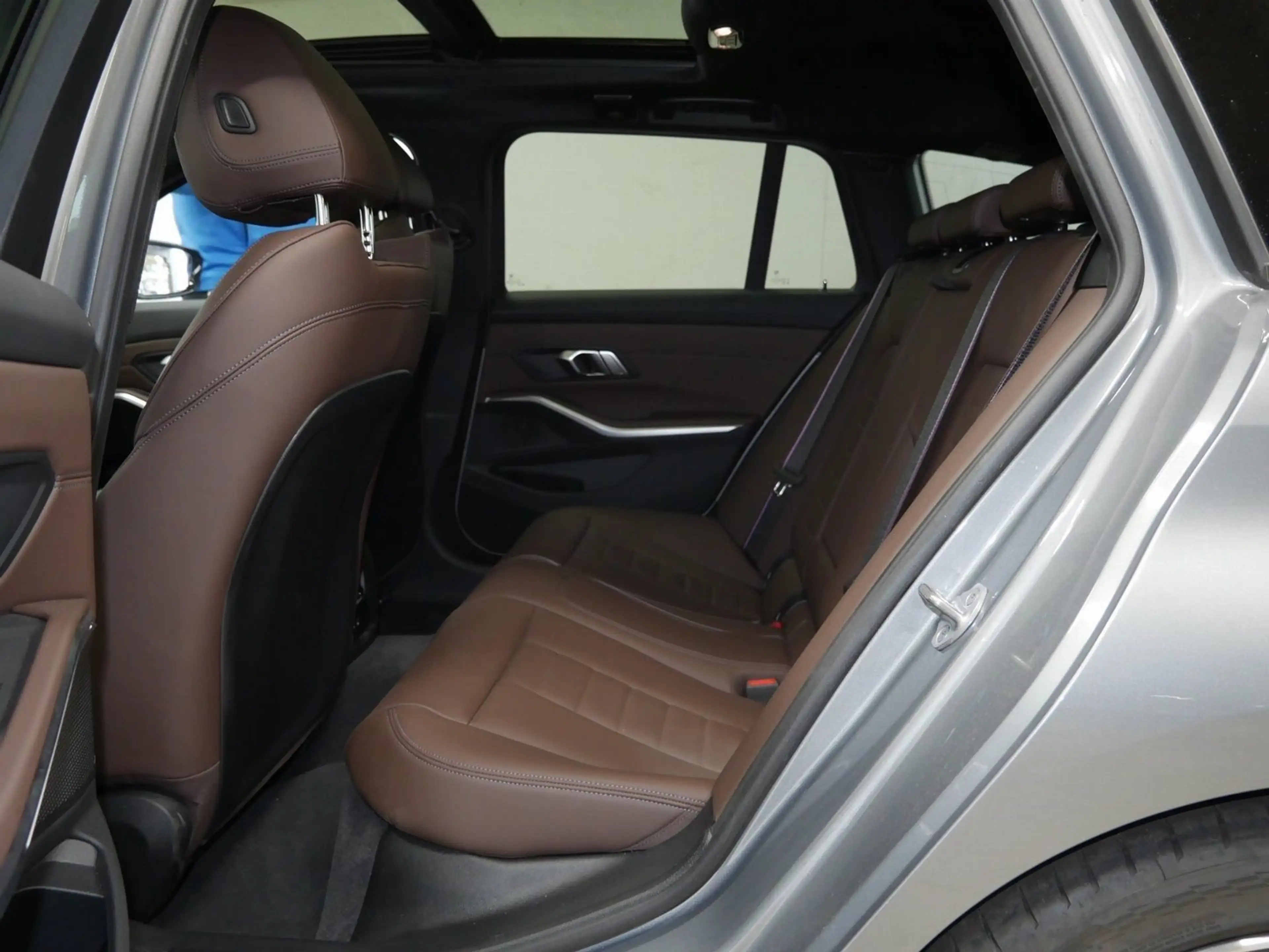 BMW 340 M340d xDrive Touring M Sport Pro HiFi DAB LED Pano — photo 8