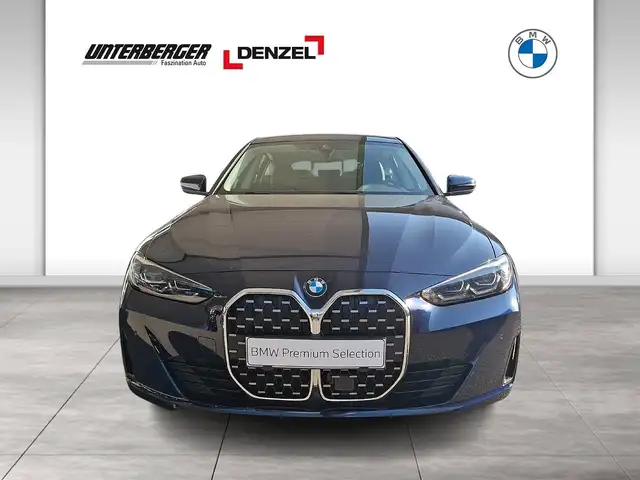 BMW 4 Series view 2