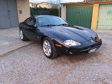 XK8 Coupe 4.0