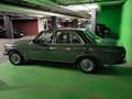 Mercedes-Benz 200 W123 Grün - thumbnail 7