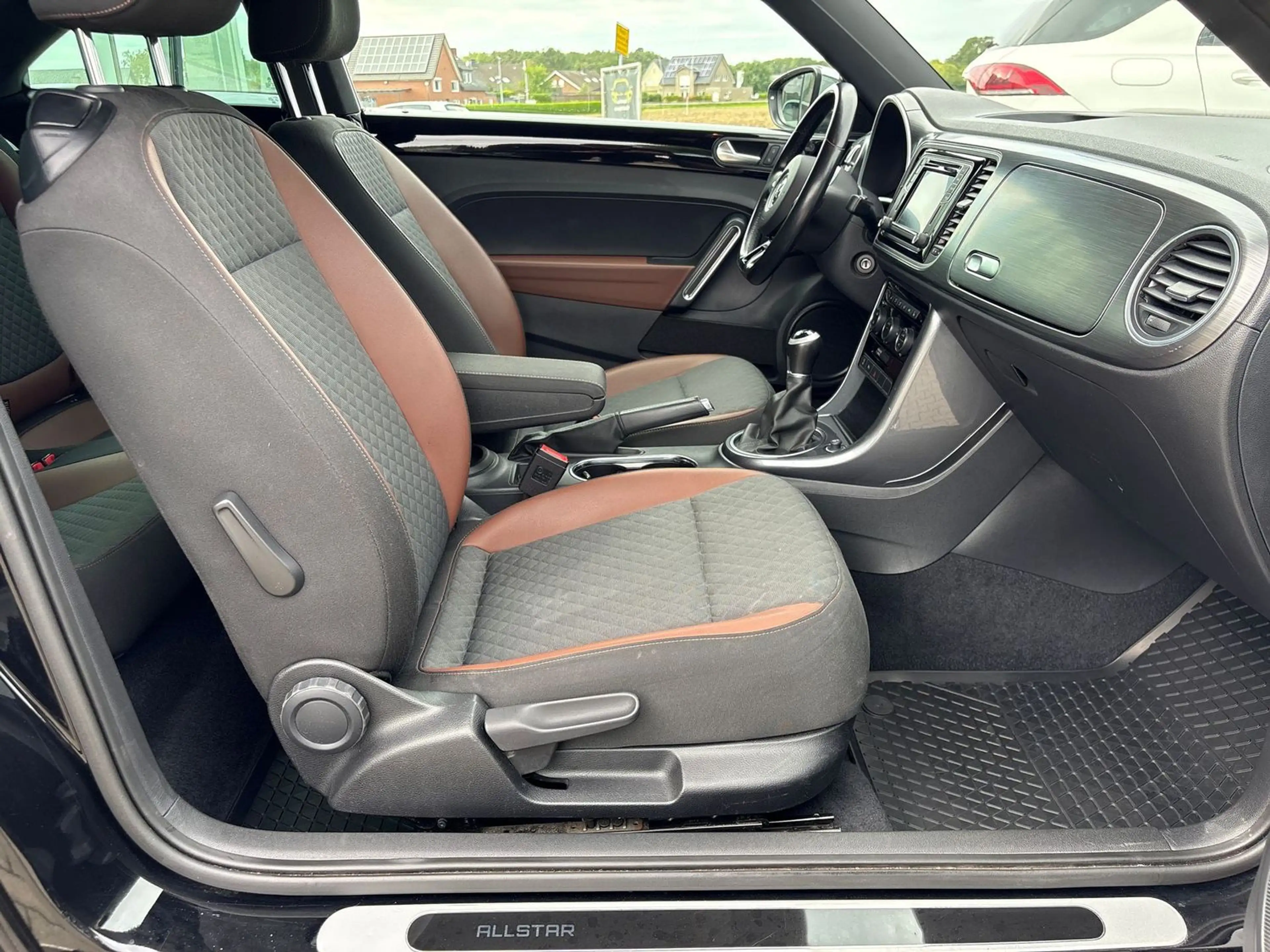 Volkswagen Beetle *ALLSTAR*RFK*BI-XENON*NAVI*LED*PDC — photo 11