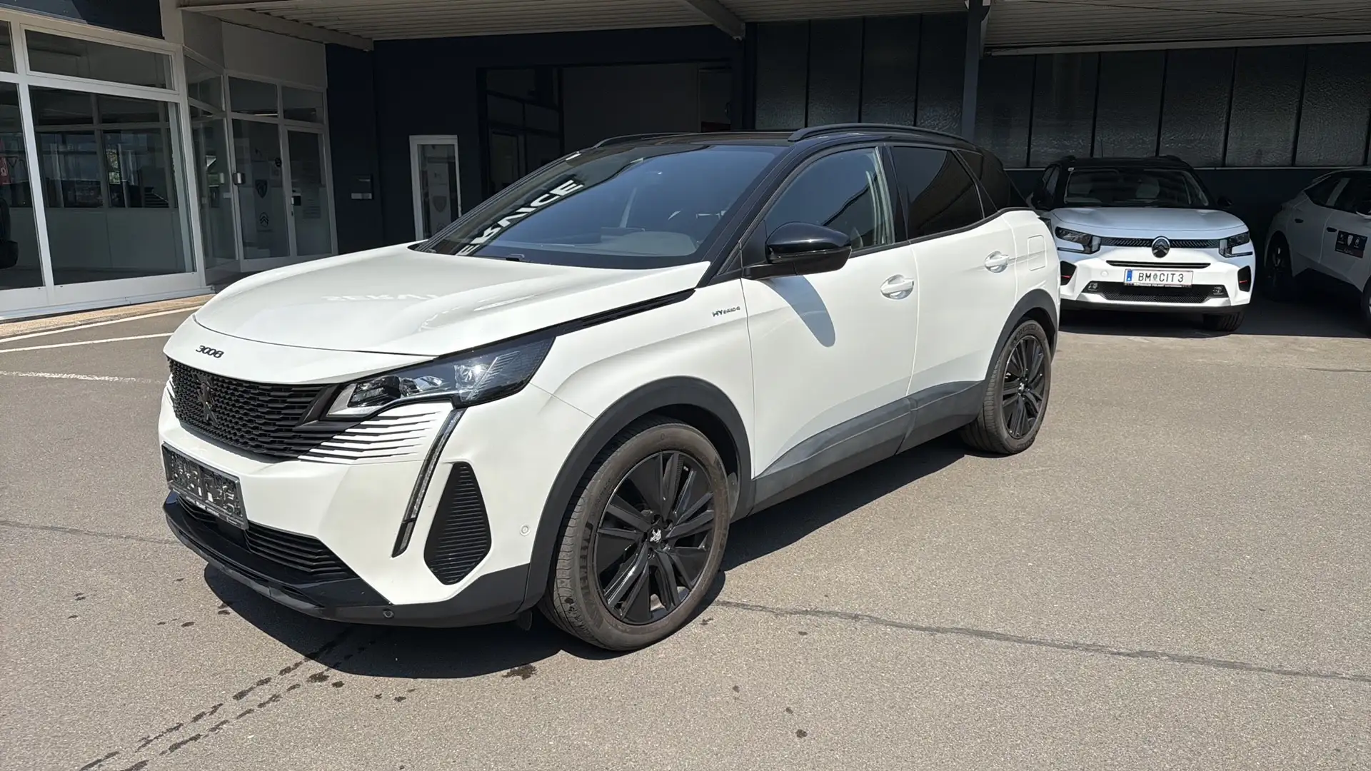 Peugeot 3008 Hybrid4 300 GT PACK Weiß - 1