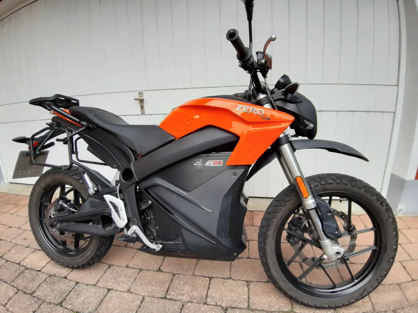 Zero Zero DS ZF 12,5 mit 7kW (!) Ladeleistung Oranj - 2