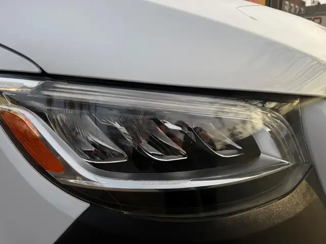 Mercedes-Benz Sprinter view 23