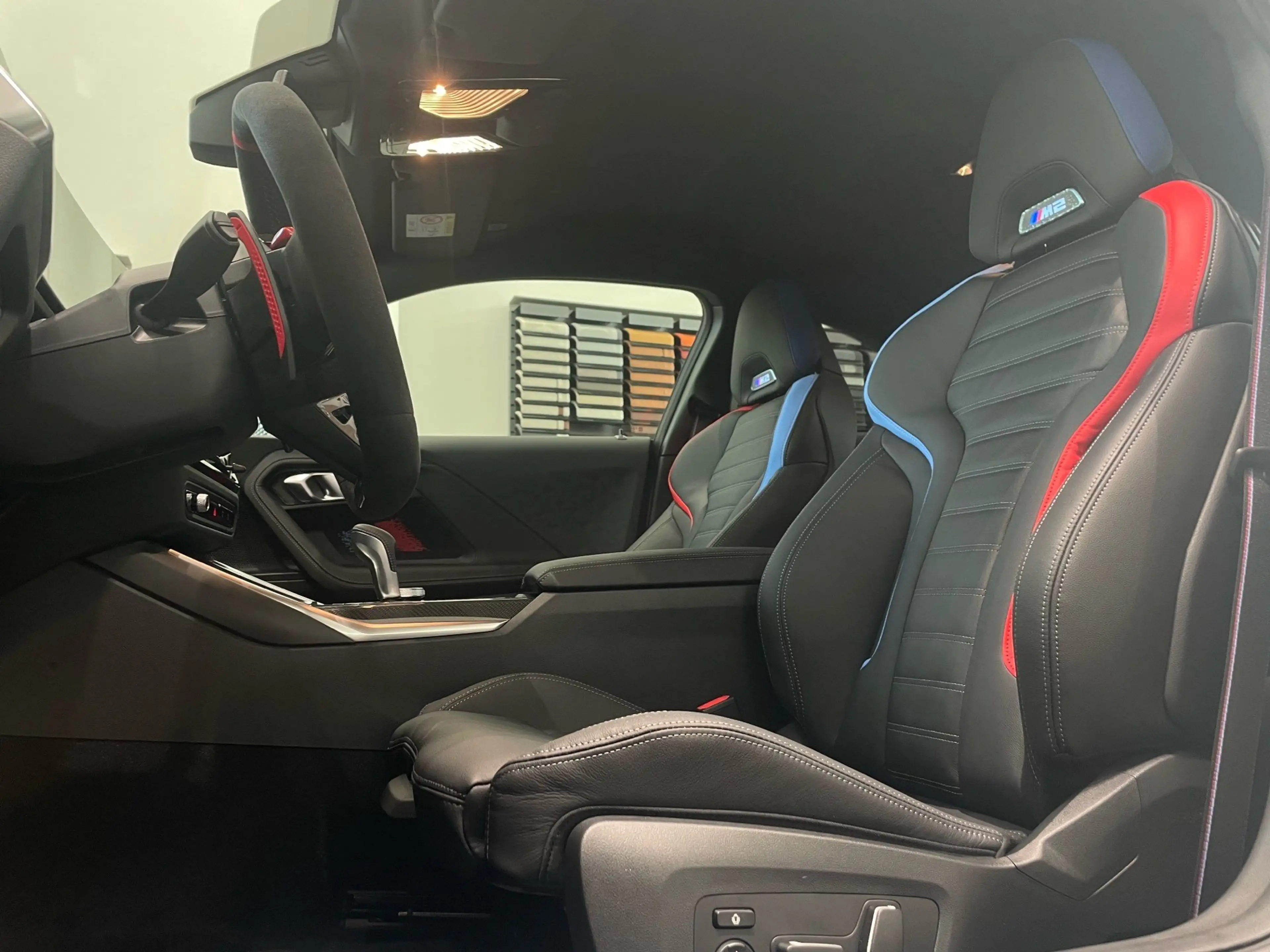 BMW M2 Coupé || H&K Head-Up MSitze Carbondach — photo 11