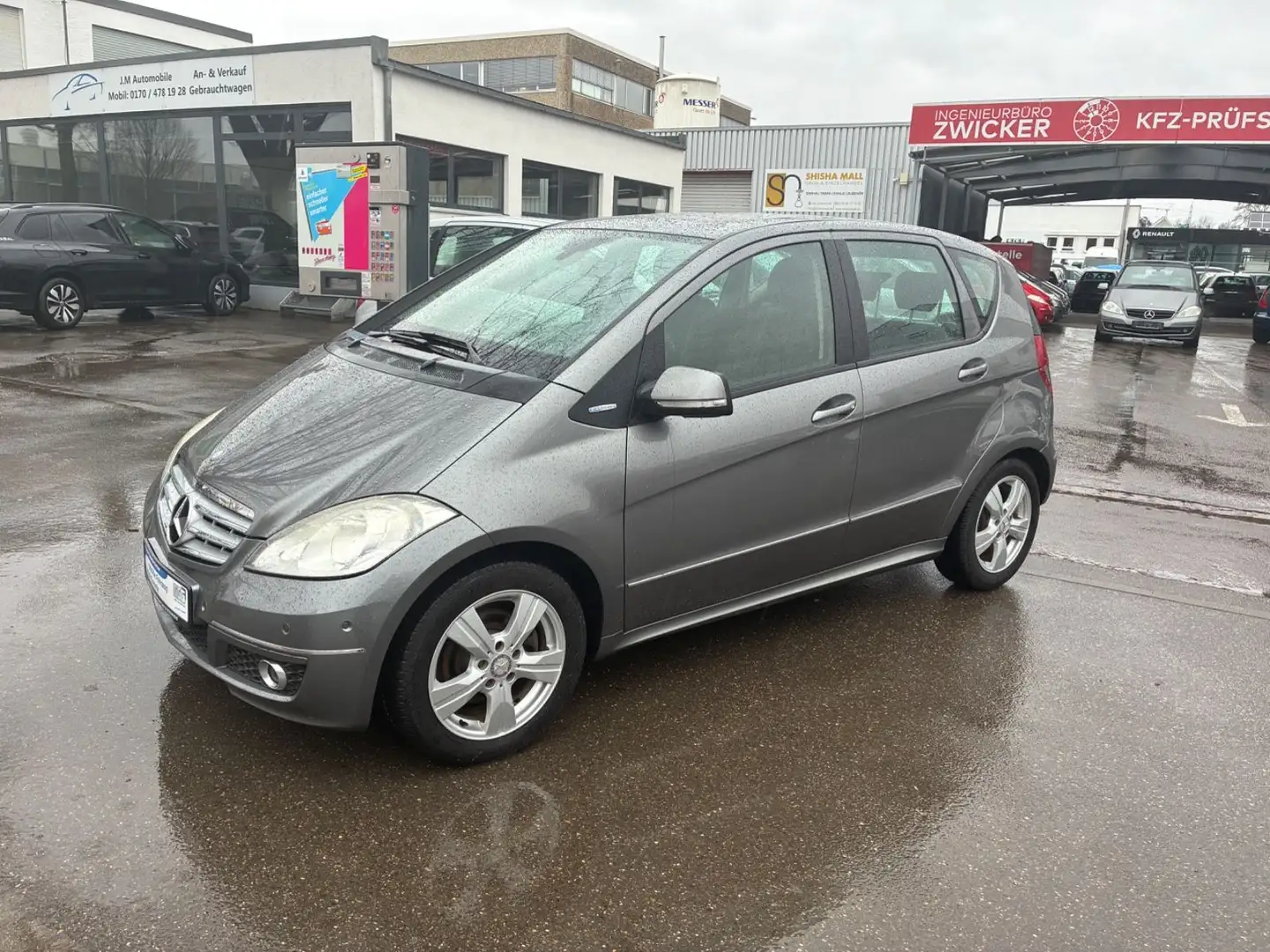 Mercedes-Benz A 160 Avantgarde Grau - 1