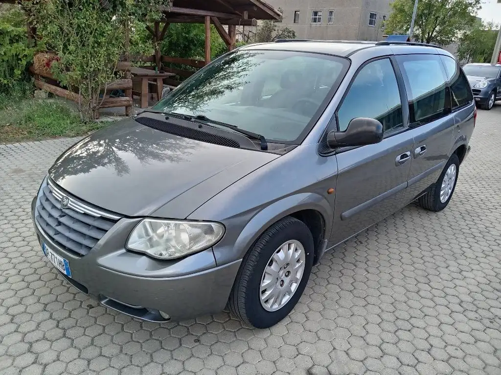 Chrysler Voyager
