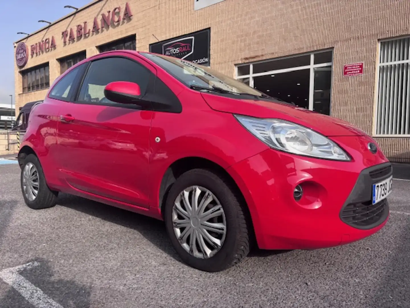 Ford Ka/Ka+ 1.20 Auto-S&S Urban Rojo - 2