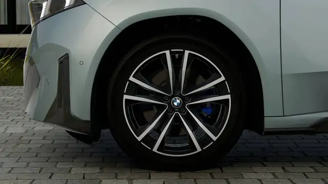 BMW Ix3 view 7