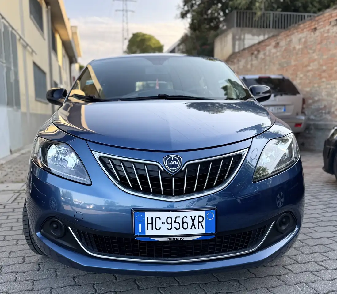 Lancia Ypsilon 2022