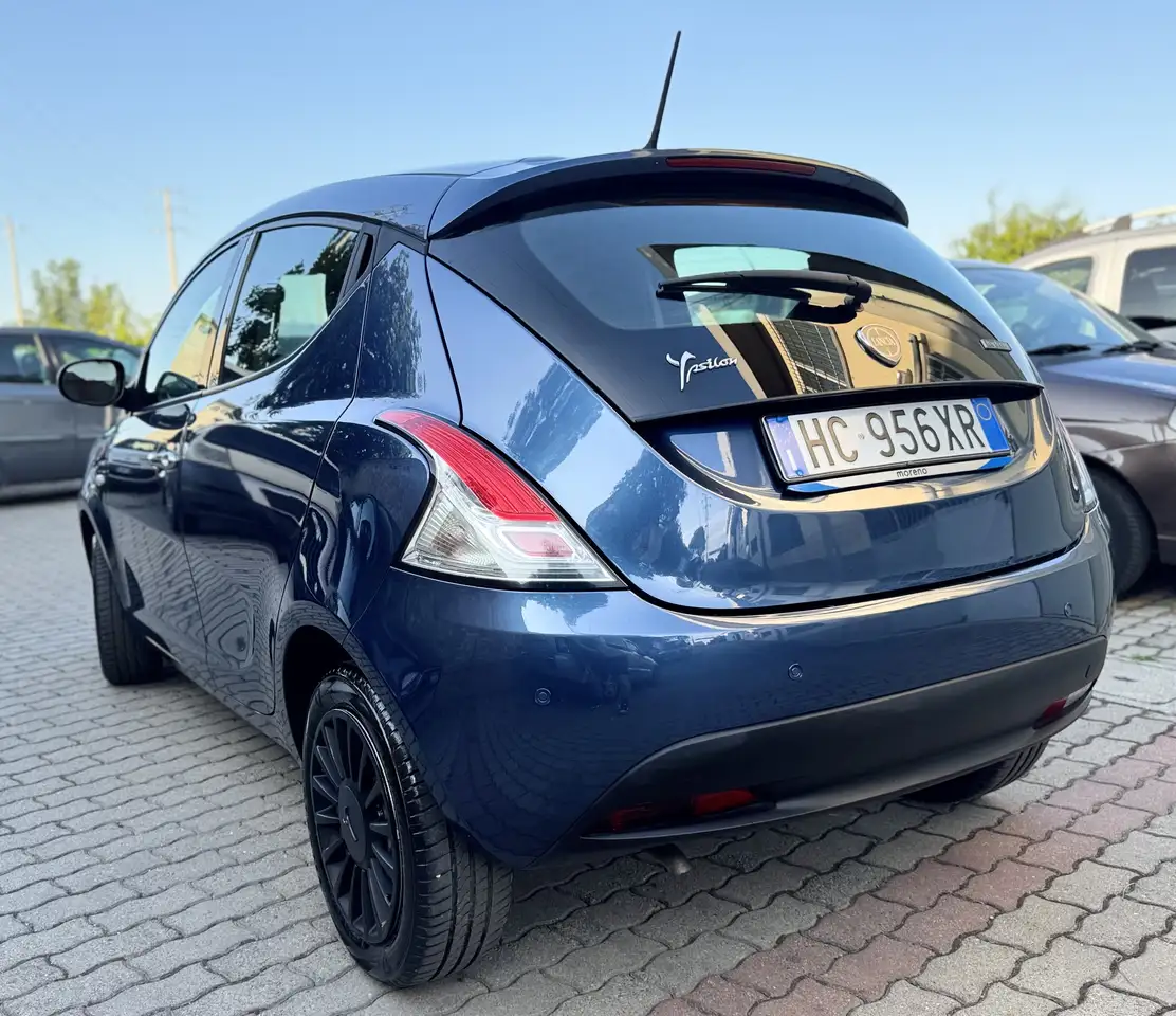 Lancia Ypsilon 2022 — фото 6