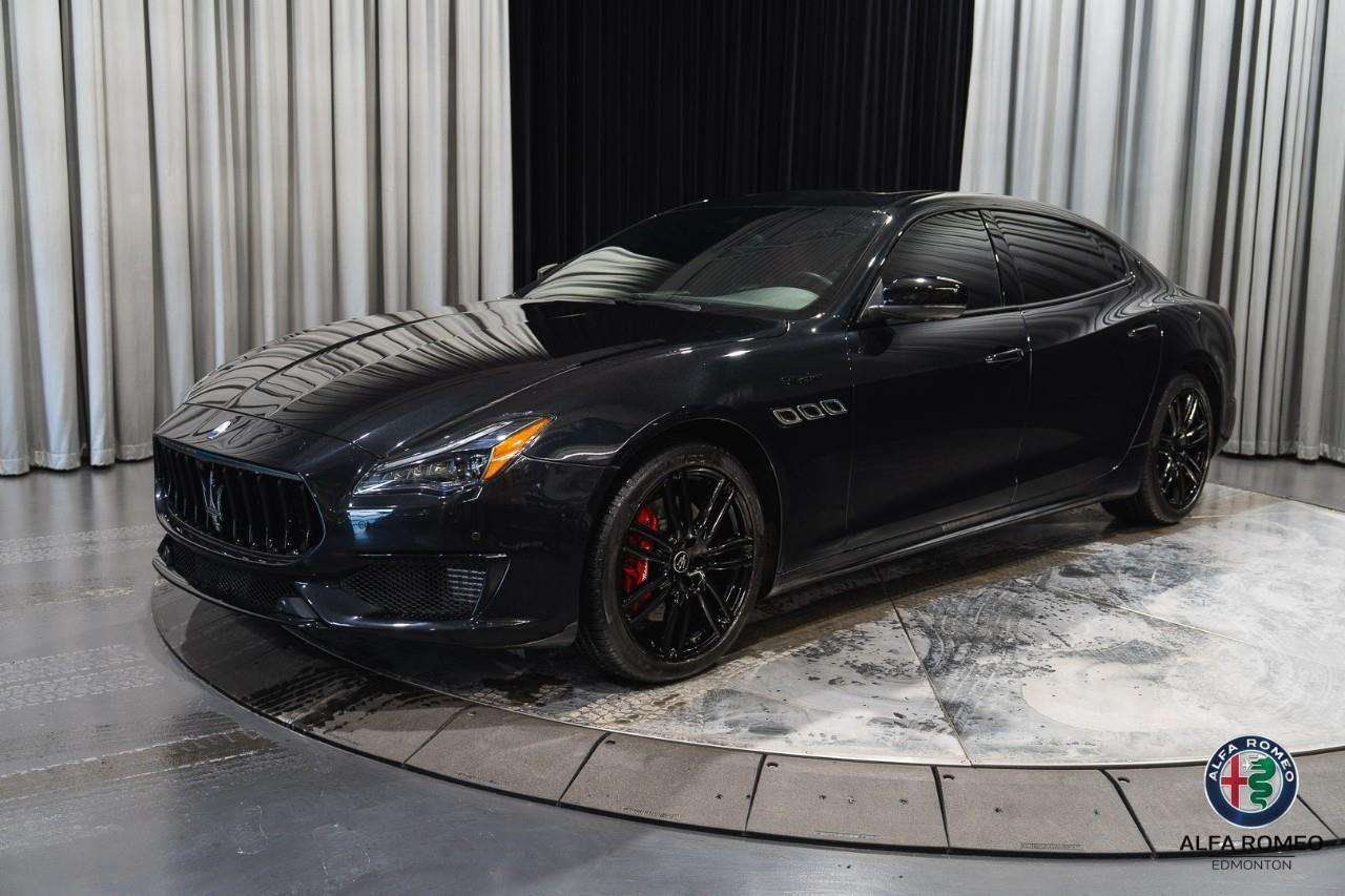 2022 Maserati Quattroporte Modena Q4
