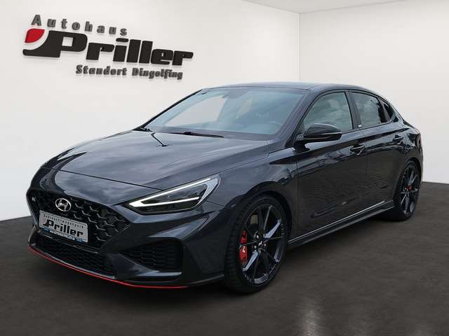 Imagine Hyundai i30 Fastback 2.0 T-GDI N Performance/LED/DAB/DCT
