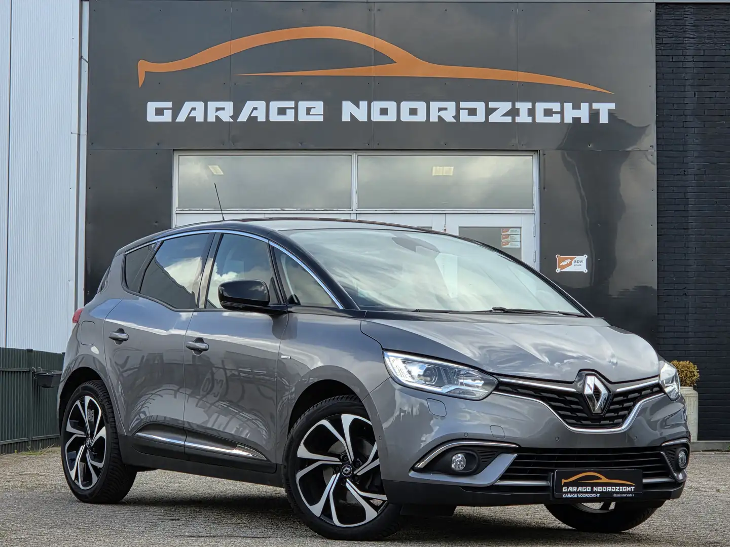 Renault Scenic 1.2 TCe 132PK Bose NAVIGATIE|CRUISE CONTROL|CAMERA Gris - 2