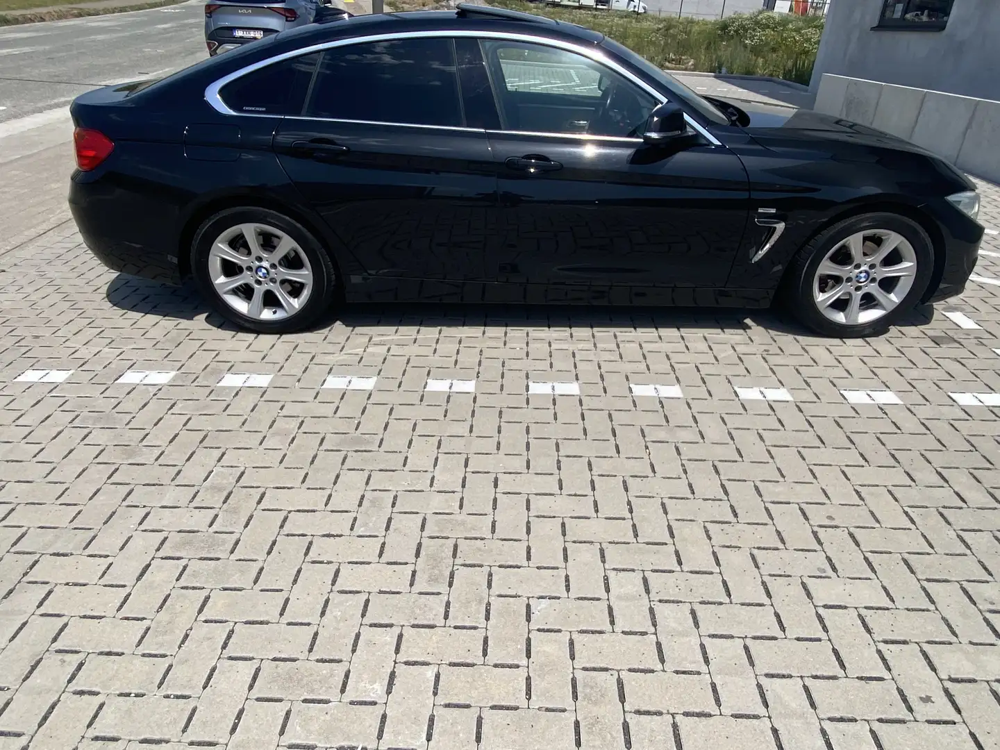 BMW 418 Gran Coupe 418d 143 ch Luxury A - 2