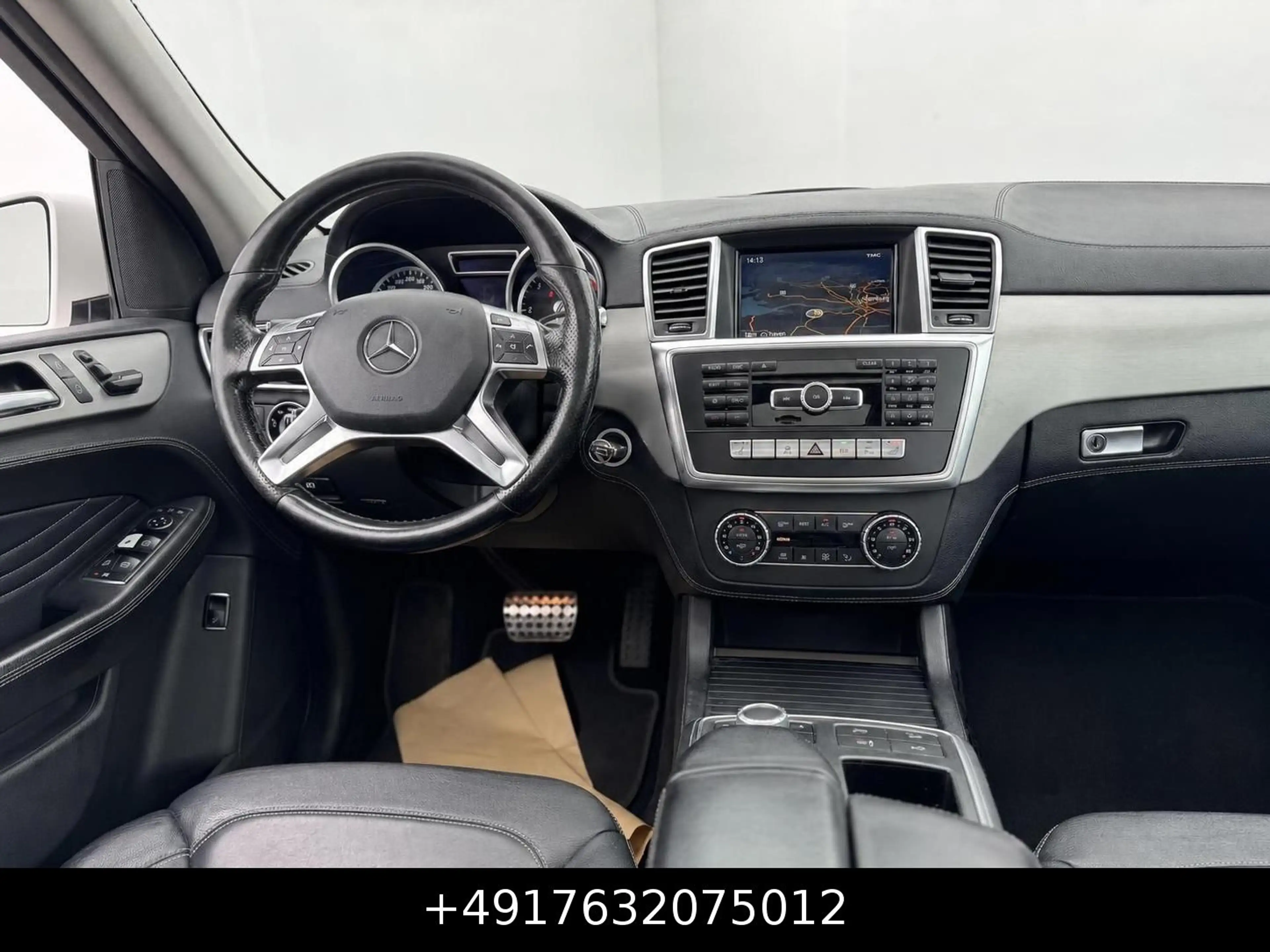 Mercedes-Benz ML 350 CDI BlueTec AMG-Paket Head-Up Luft Pano — photo 15