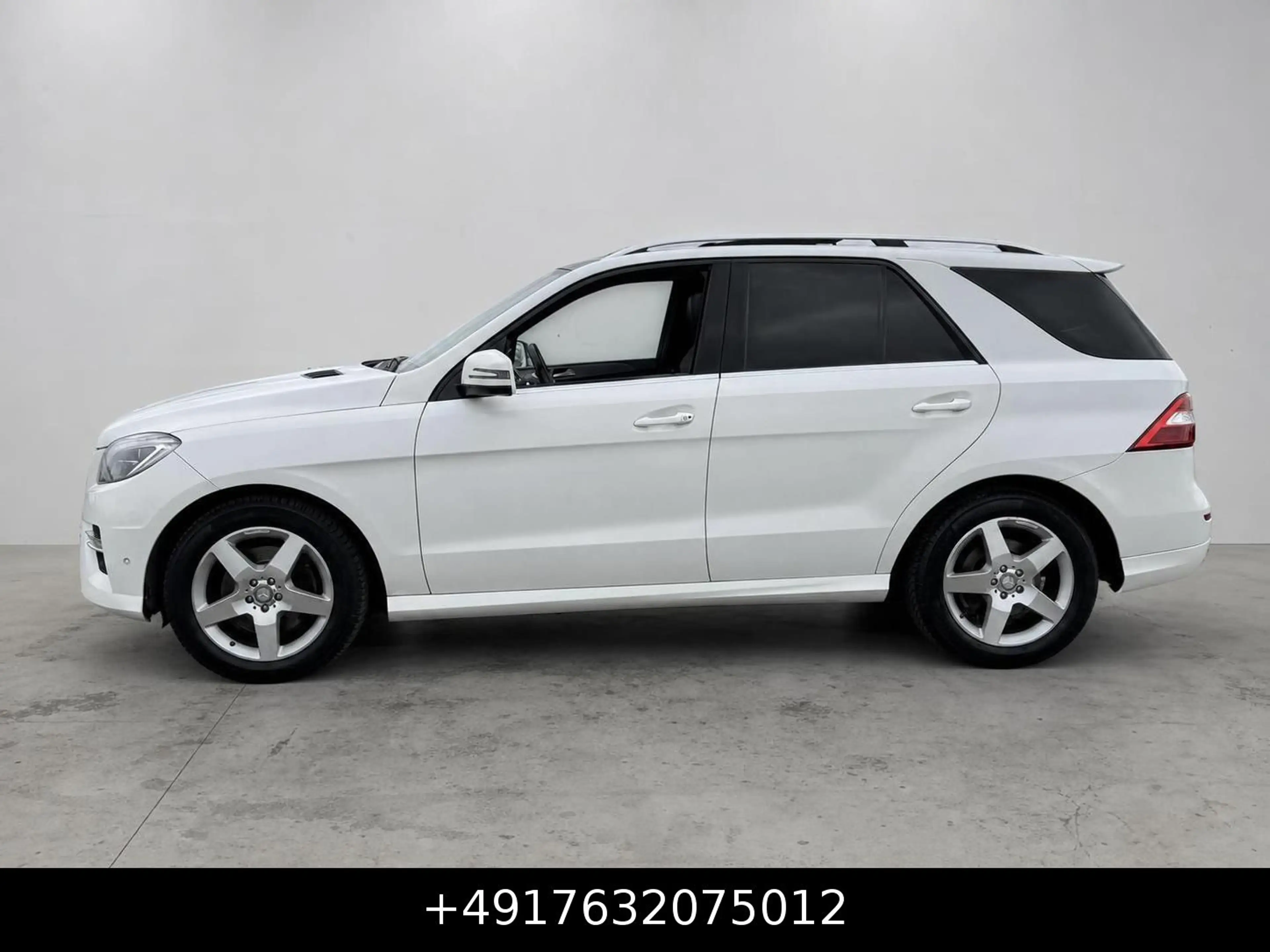 Mercedes-Benz ML 350 CDI BlueTec AMG-Paket Head-Up Luft Pano — photo 14