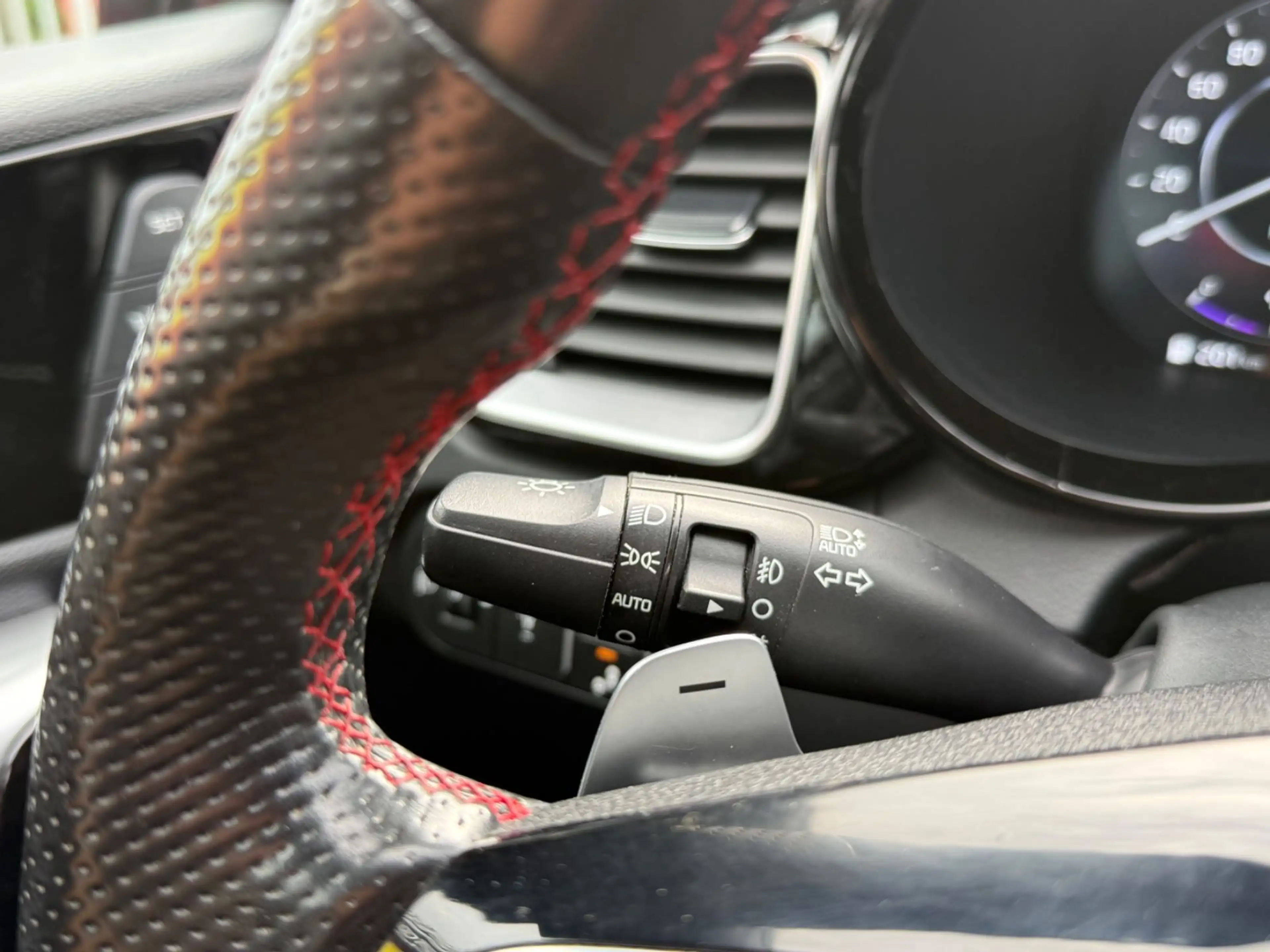 Kia ProCeed / pro_cee'd ProCeed GT Sport 1.6 Pano ACC Alcantara Memory — photo 14