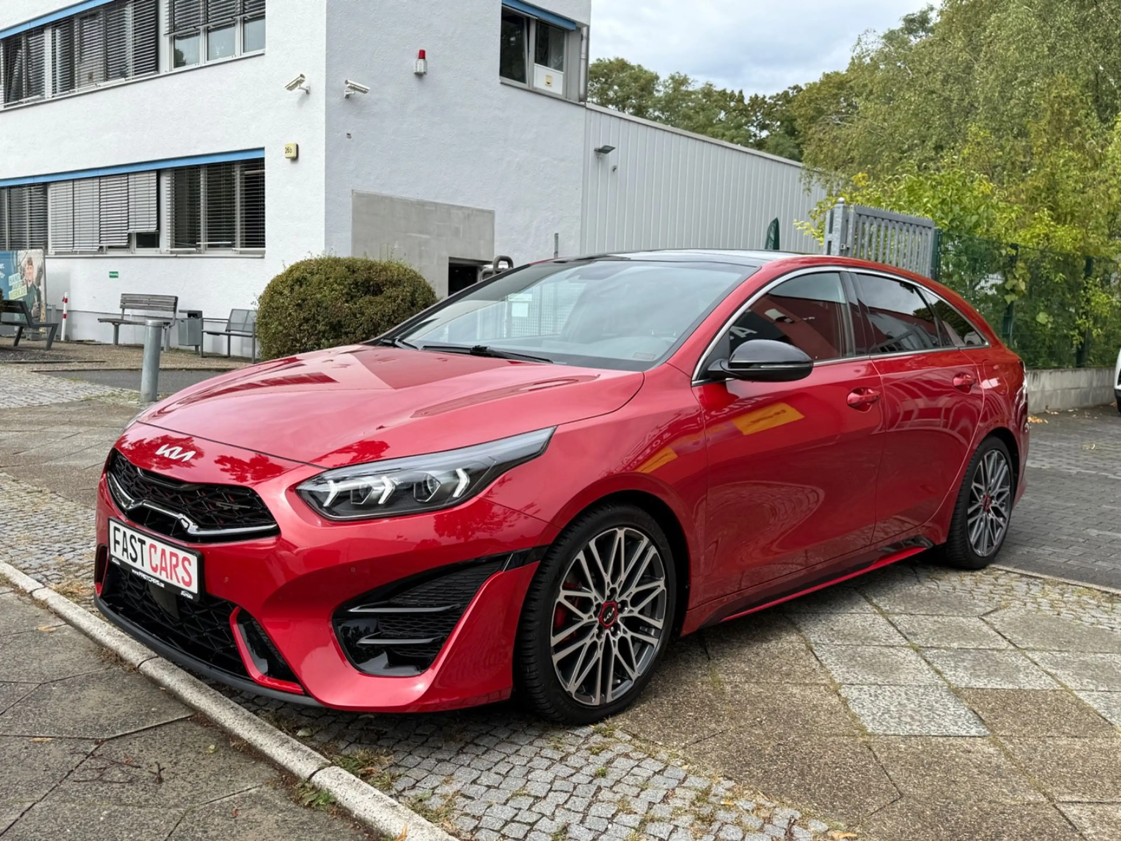 Kia ProCeed / pro_cee'd ProCeed GT Sport 1.6 Pano ACC Alcantara Memory — photo 4