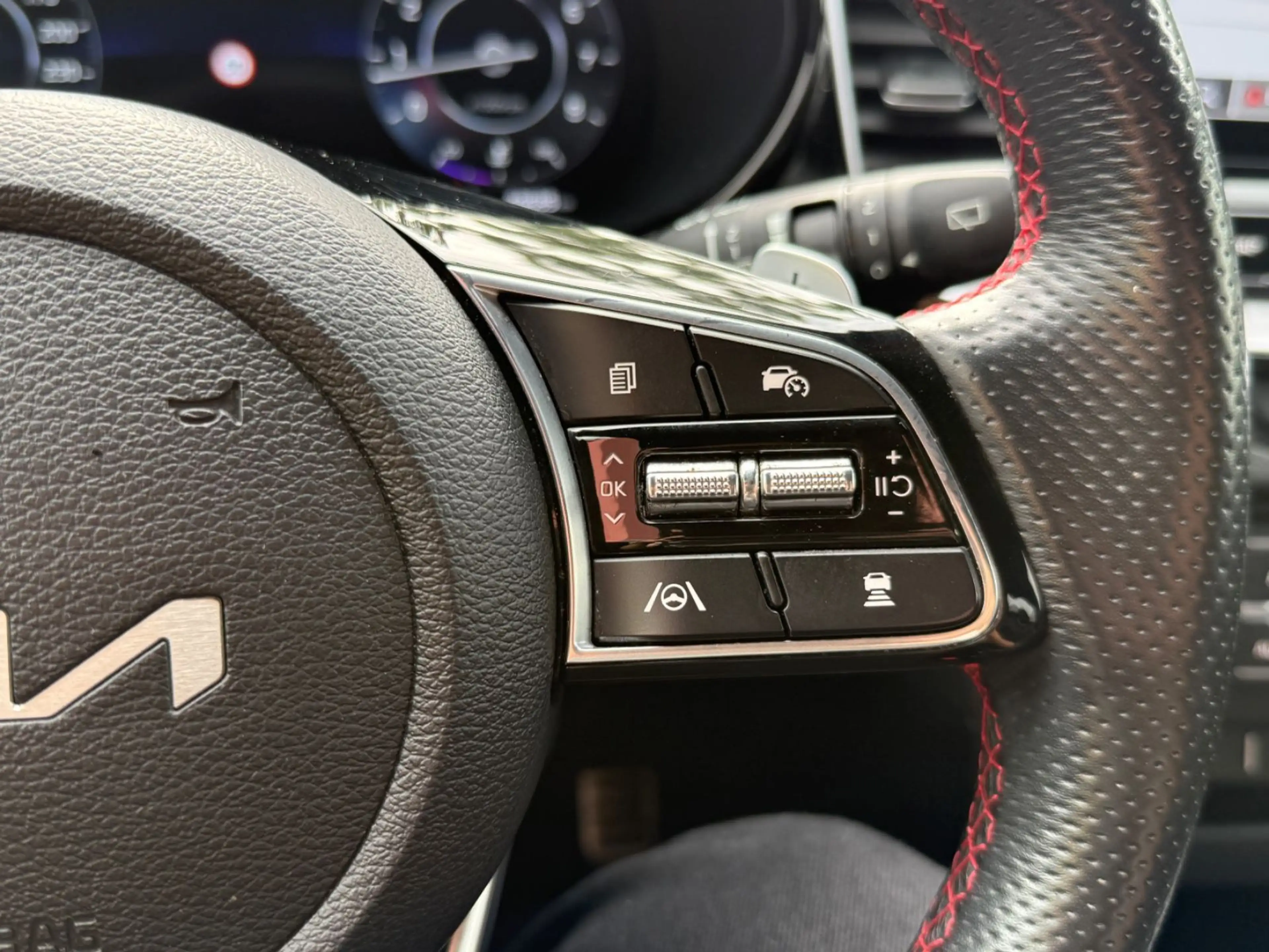 Kia ProCeed / pro_cee'd ProCeed GT Sport 1.6 Pano ACC Alcantara Memory — photo 15