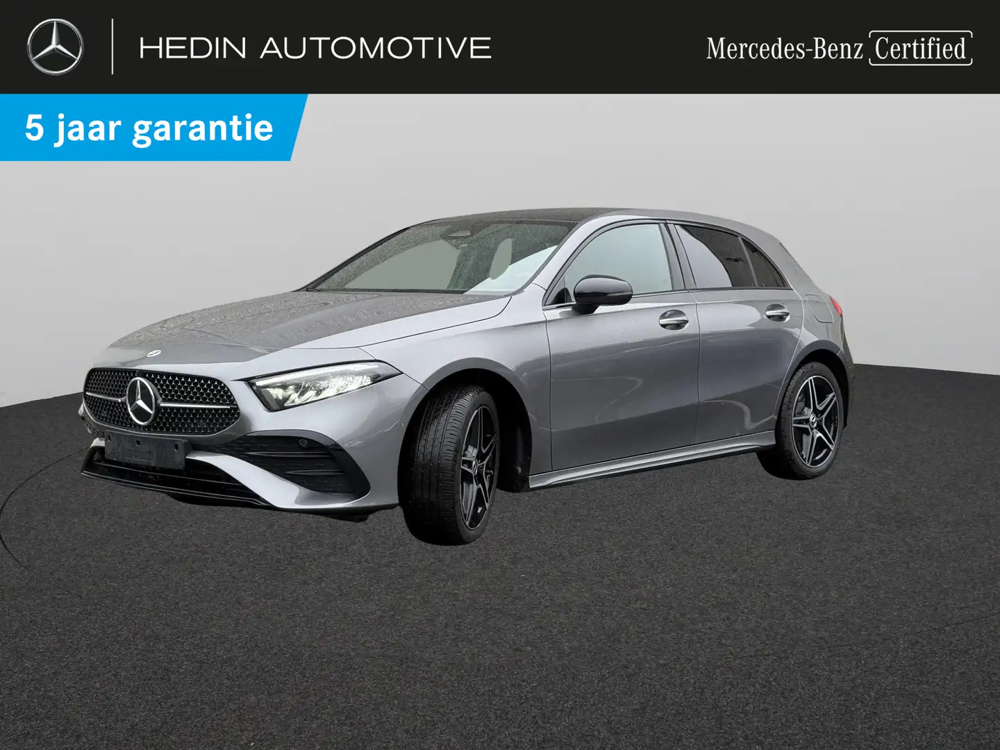 Mercedes-Benz A 250 e Hatchback AMG Line | Panoramisch Dak | Nightpack Gris - 1