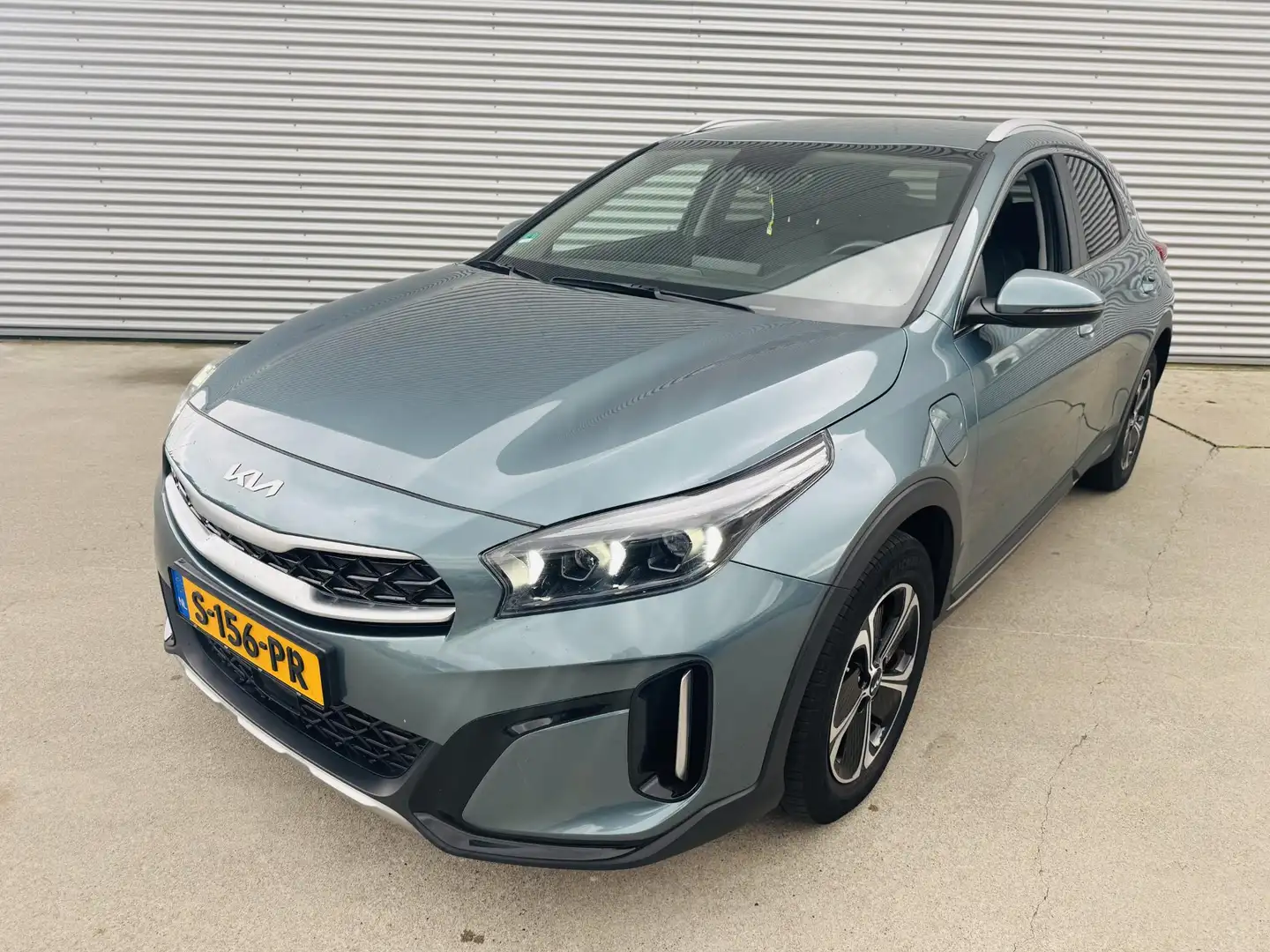 Kia XCeed 1.6 GDi PHEV DynamicPlusLine NW geleverd & Onderho Gris - 2