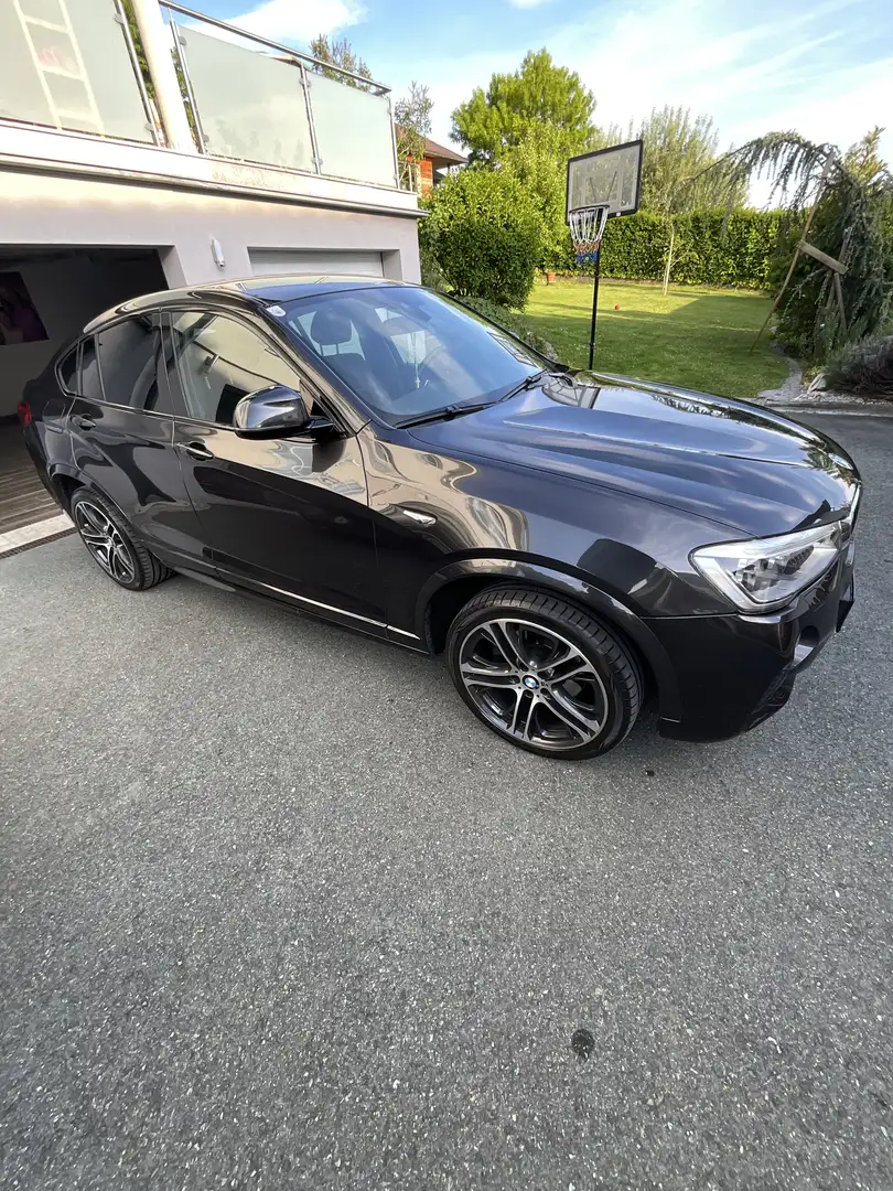 BMW X4 xDrive 20d xLine Schwarz - 2