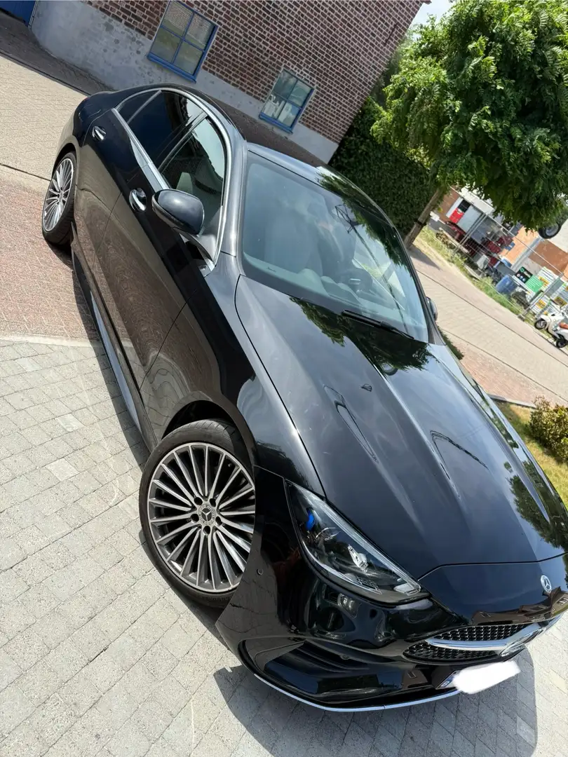 Mercedes-Benz C 300 C 300 4-Matic AMG Line Zwart - 2