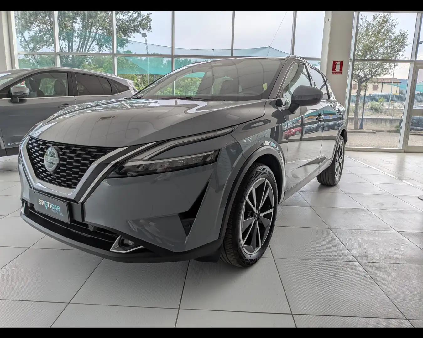 Nissan Qashqai 1.3 Mild Hybrid Tekna Grigio - 1