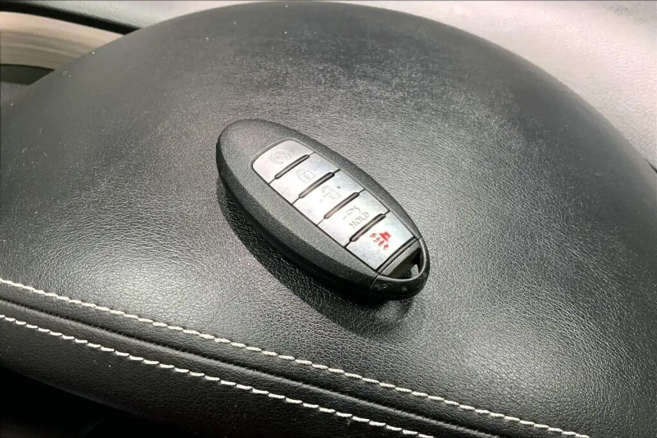 Nissan Murano снимка Nissan Murano
