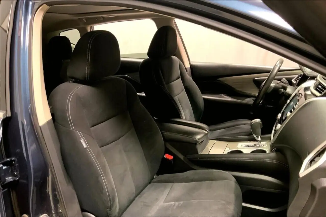 Nissan Murano снимка Nissan Murano