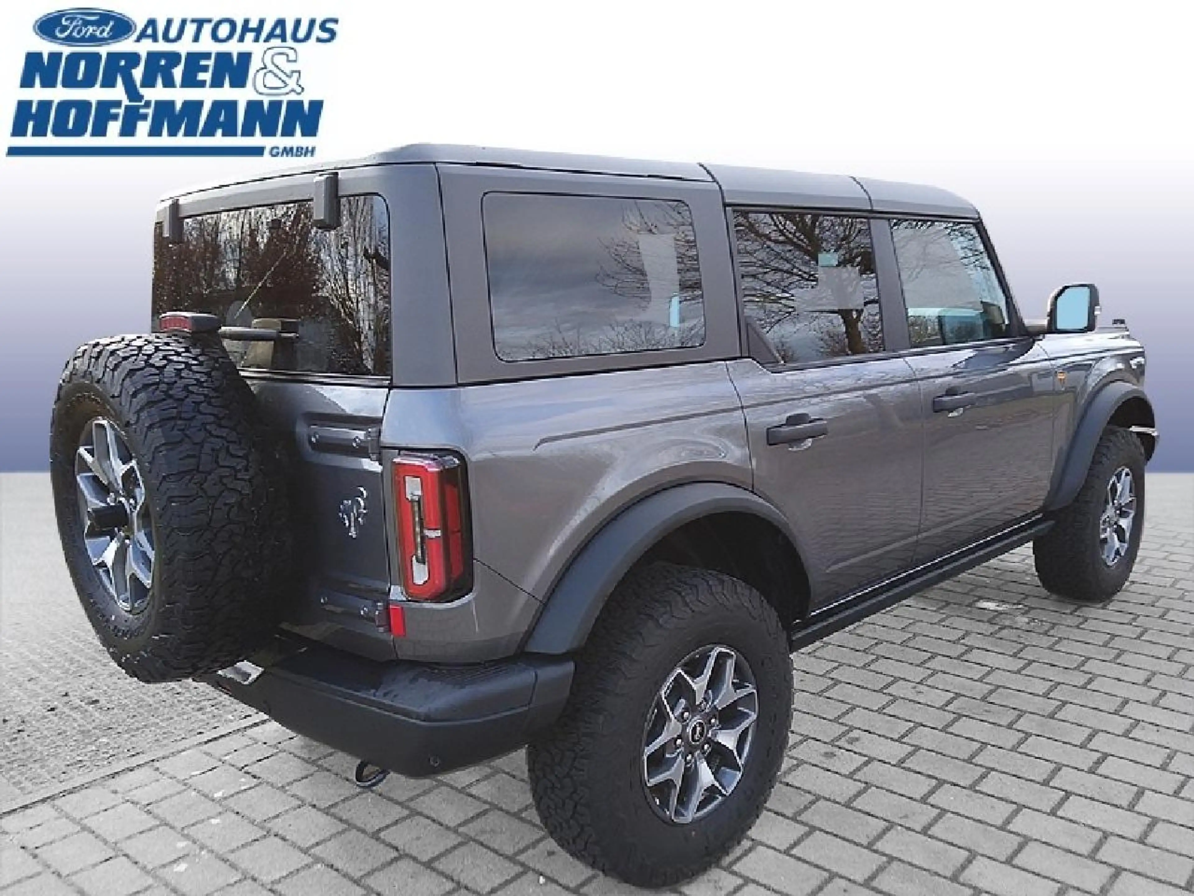 Ford Bronco Badlands e-4WD — photo 4
