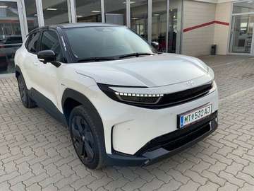 135 kW AWD Lounge