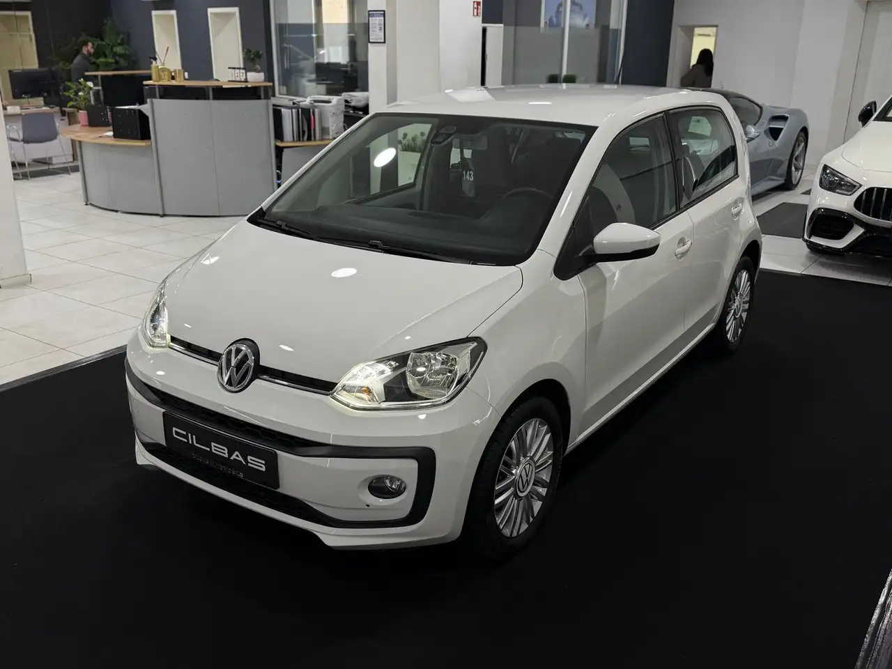 Volkswagen up!